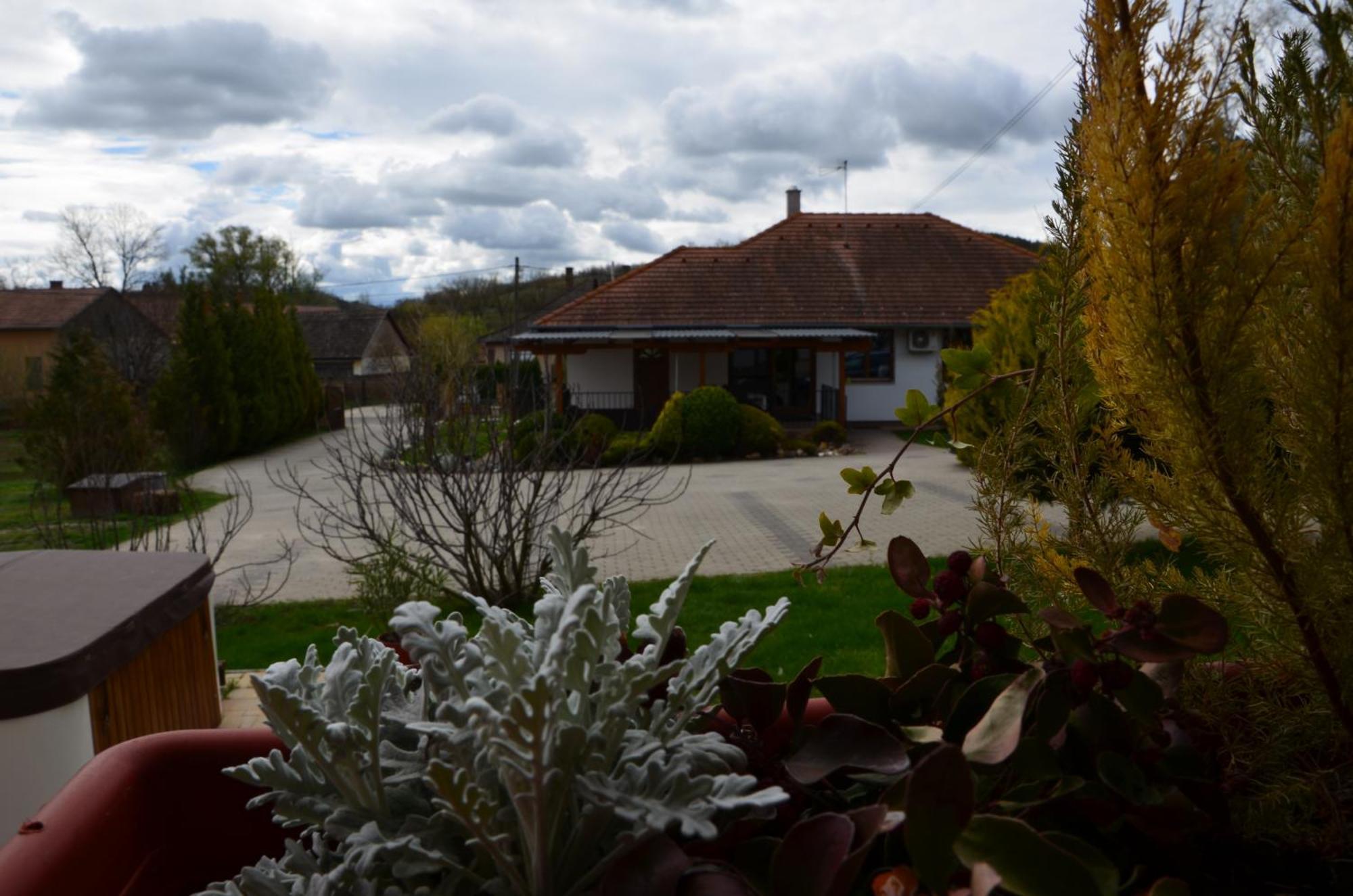 Kerekerdo Vendeghaz Otel Kisszékely Dış mekan fotoğraf